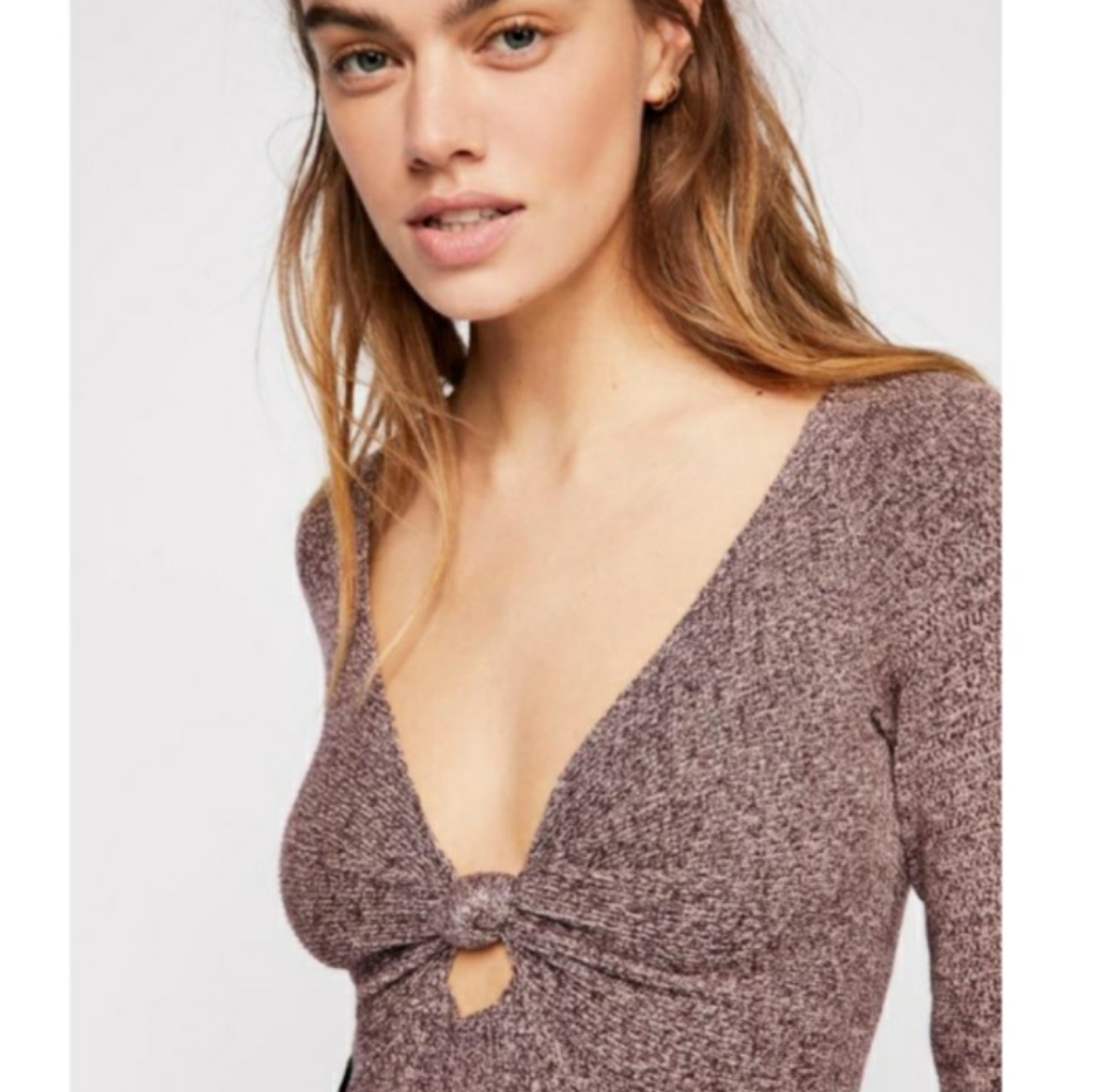 Nwot "Knot On Your Love" Bodysuit